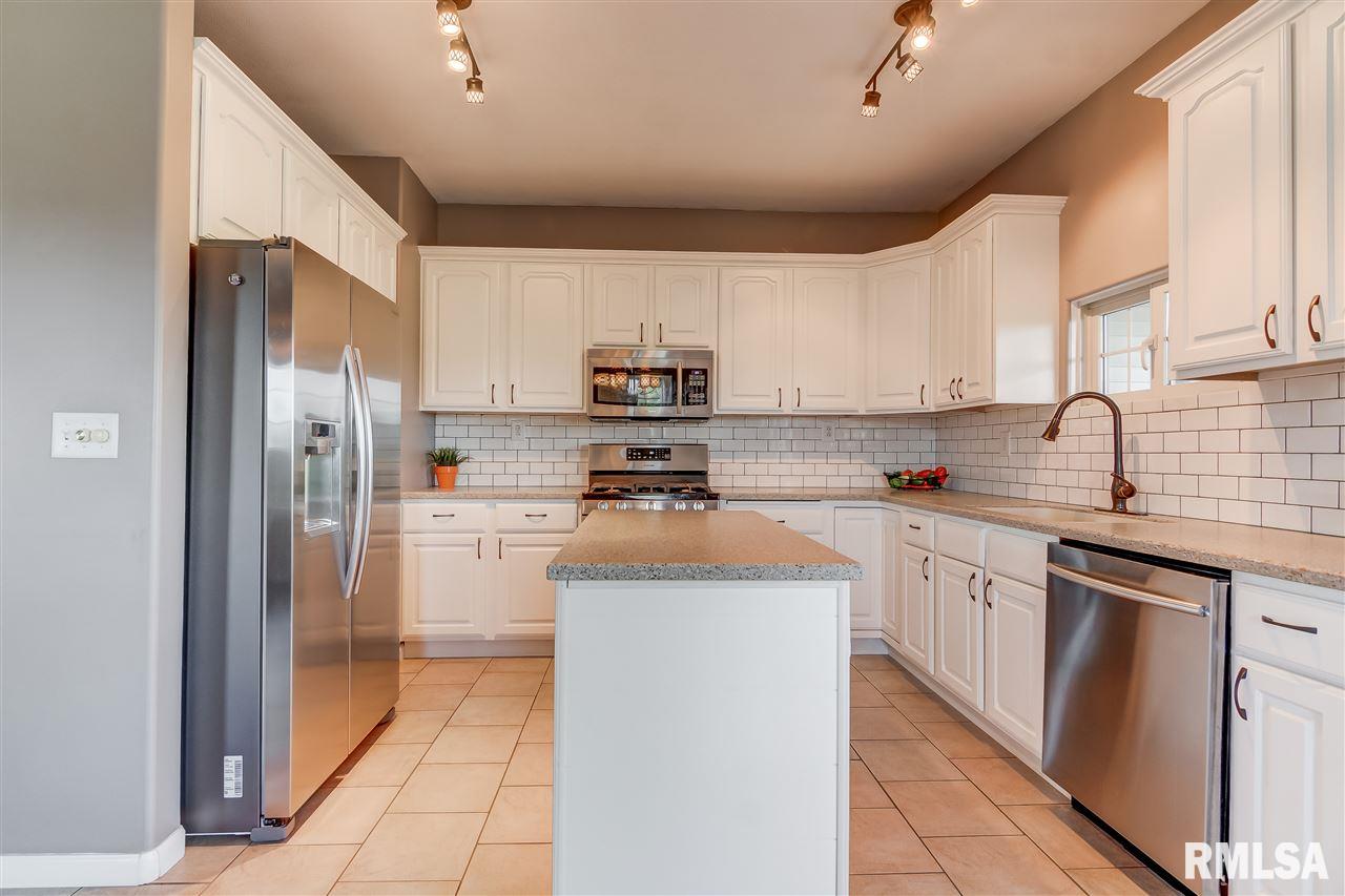 4013 Destiny Drive Springfield, IL 62712 - Photo 8 of 34