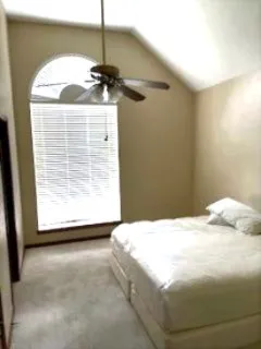 $299,000 | 18 Windsor Drive, Conroe, TX 77304