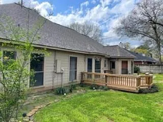 $299,000 | 18 Windsor Drive, Conroe, TX 77304