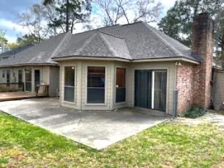 $299,000 | 18 Windsor Drive, Conroe, TX 77304