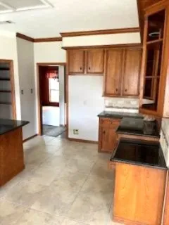 $299,000 | 18 Windsor Drive, Conroe, TX 77304