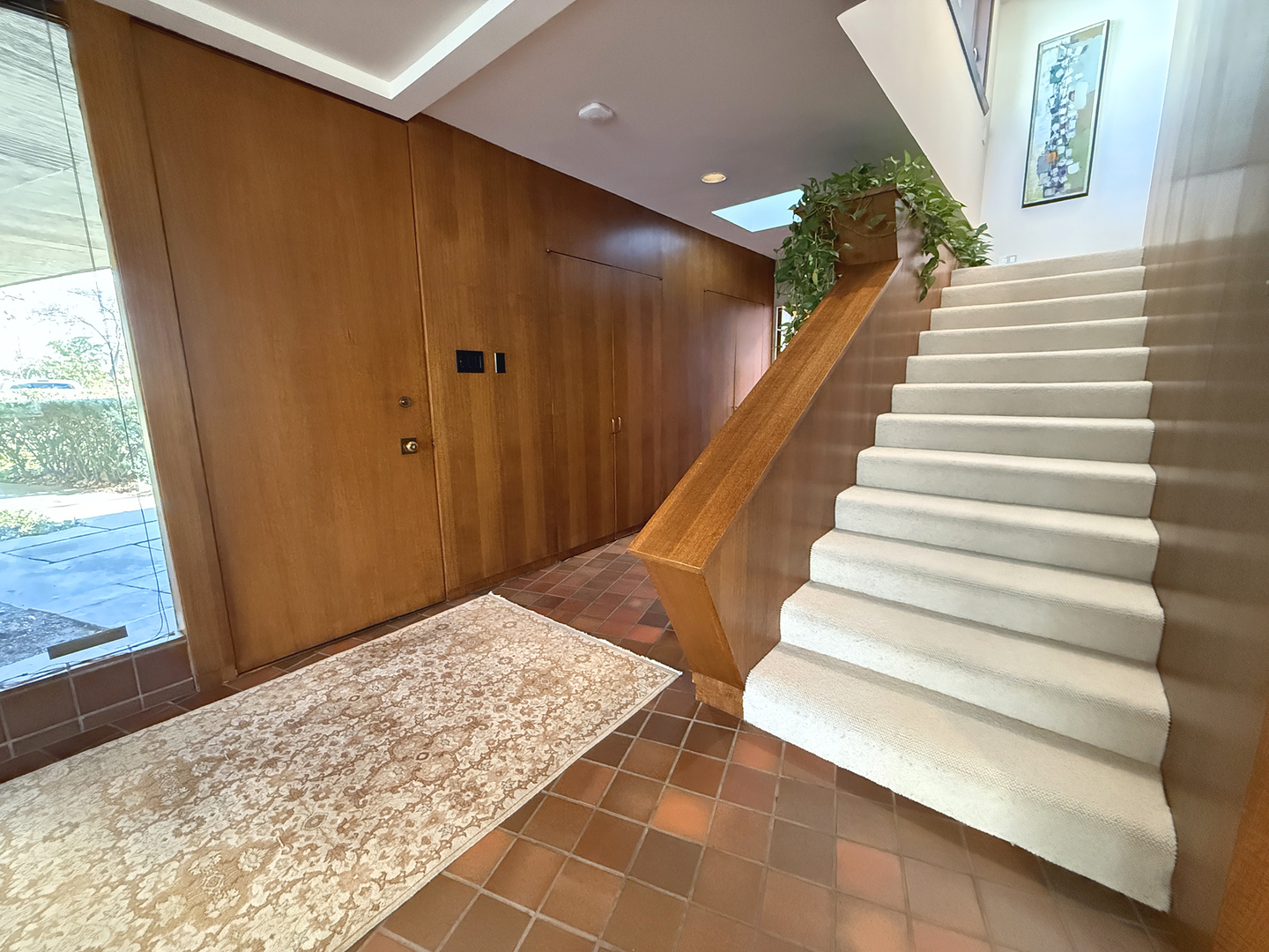 94 Oakmont Road Highland Park, IL 60035 - Photo 4 of 25