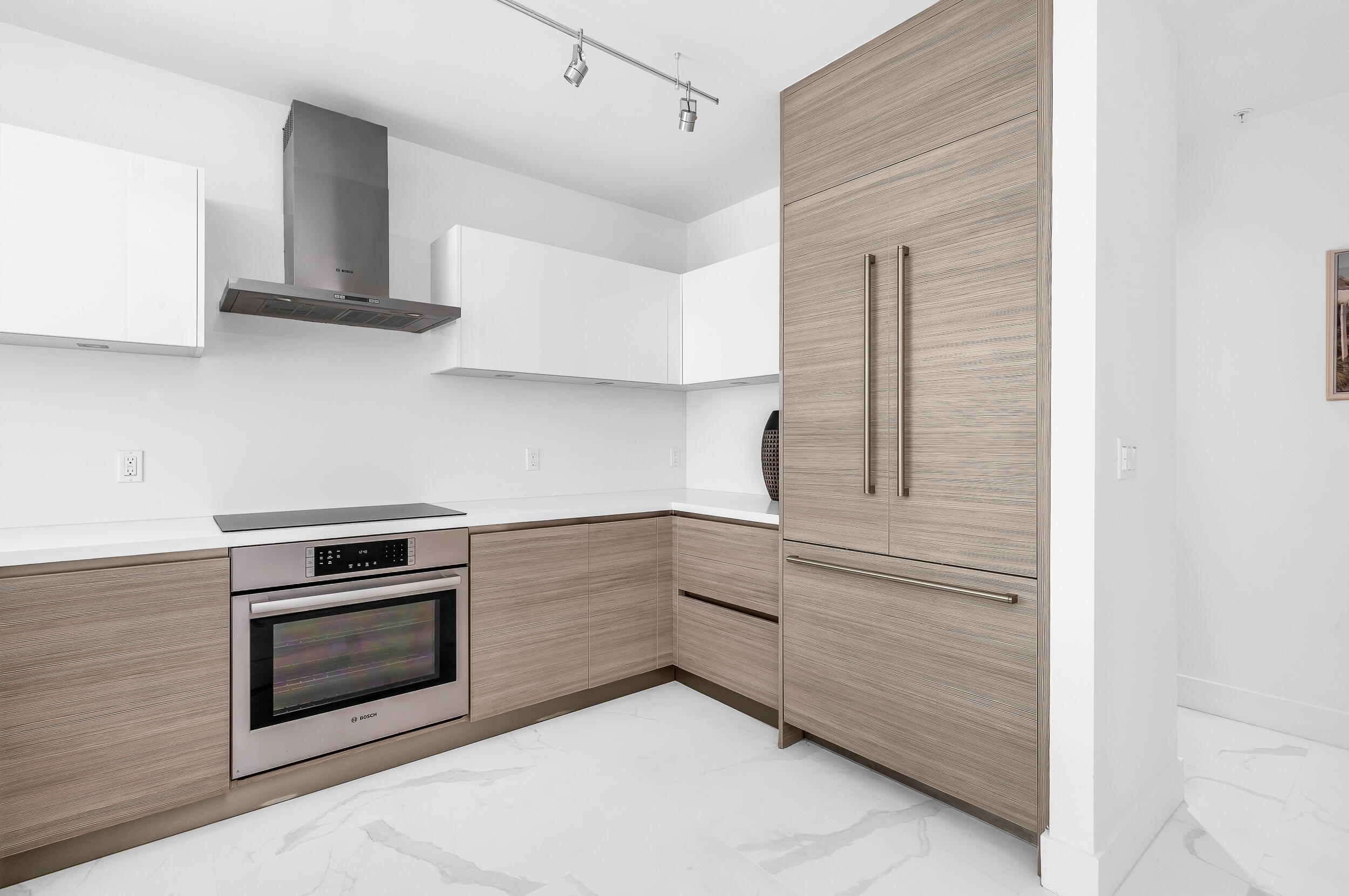 155 East Boca Raton Road, Unit 303 Boca Raton, FL 33432 - Photo 2 of 38 photo-21