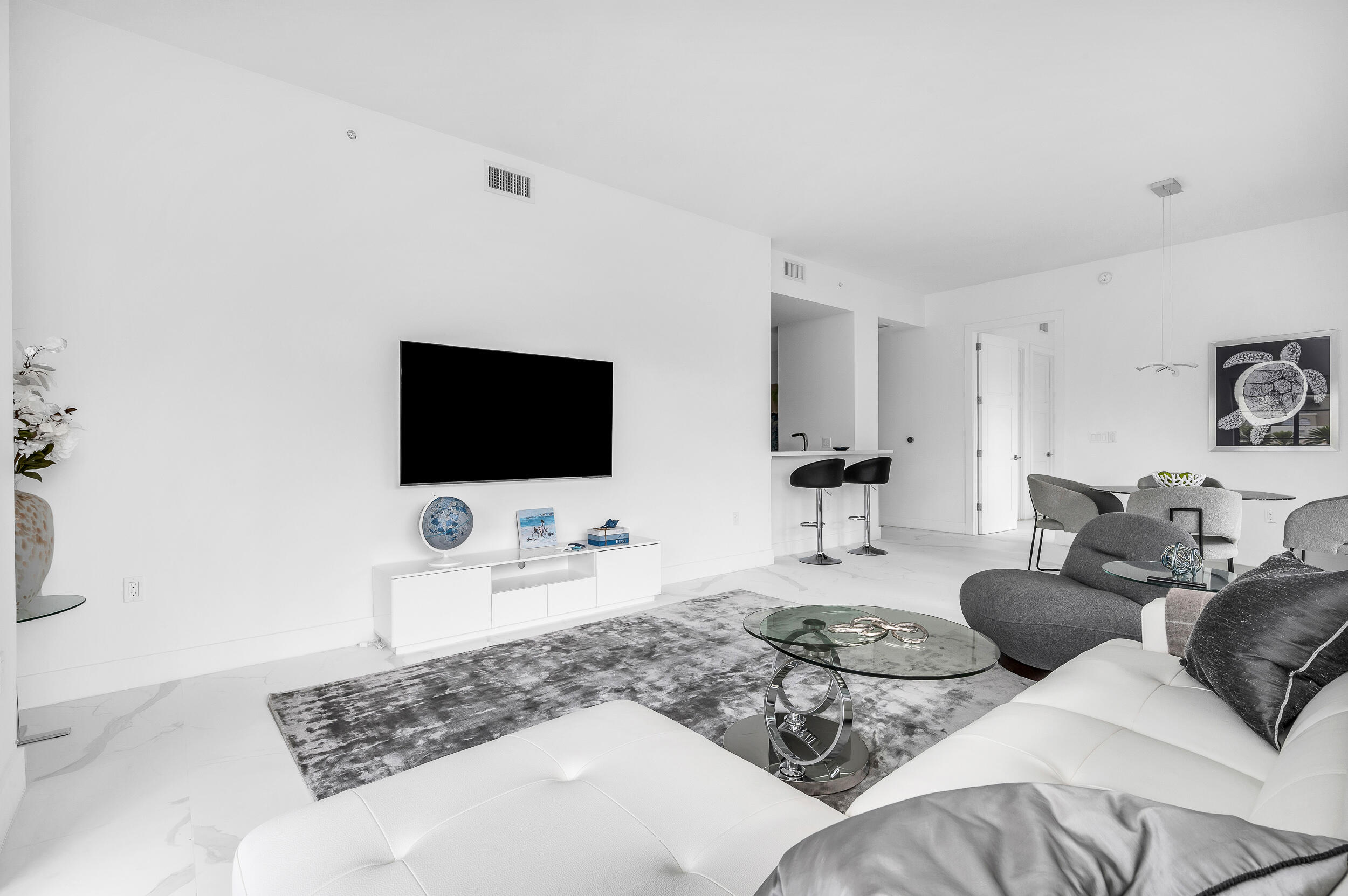 155 East Boca Raton Road, Unit 303 Boca Raton, FL 33432 - Photo 8 of 38 photo-4