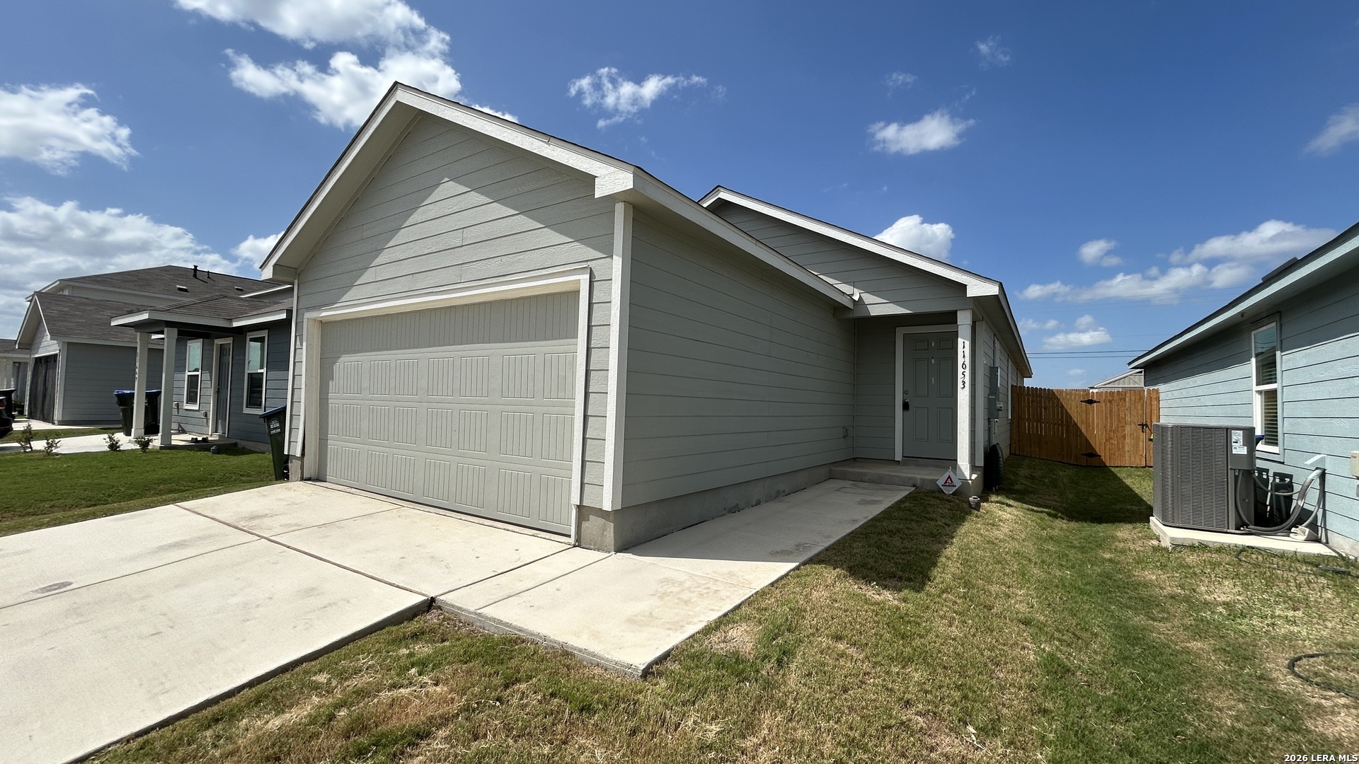 11653 Dog Rose Converse, TX 78109 - Photo 2 of 29