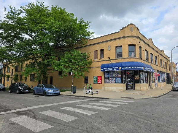 $1,900,000 | 5120 West Grand Avenue, Chicago, IL 60639