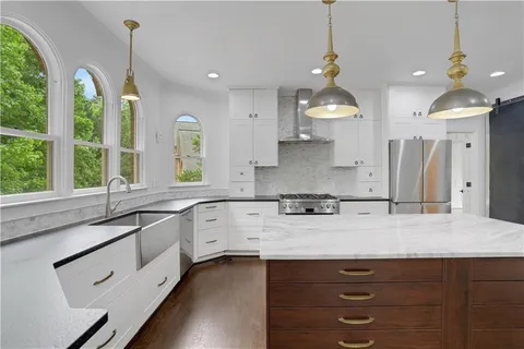 $1,350,000 | 455 Majestic Cove, Milton, GA 30004