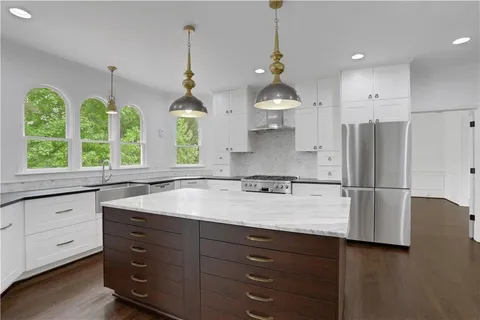 $1,350,000 | 455 Majestic Cove, Milton, GA 30004