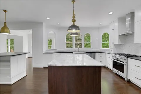 $1,350,000 | 455 Majestic Cove, Milton, GA 30004