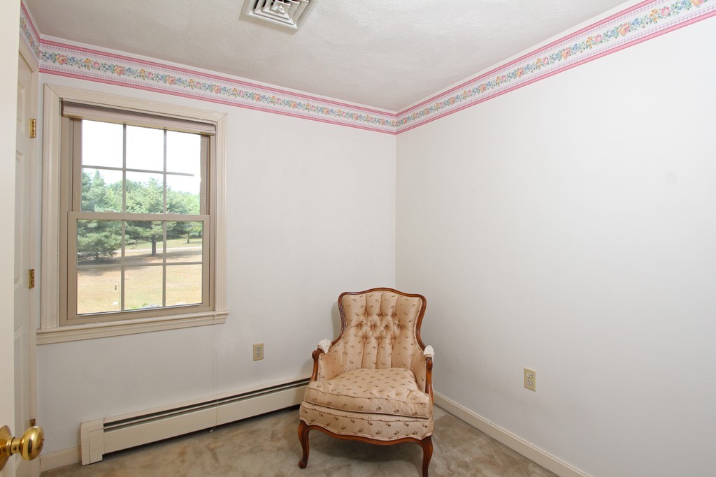 84 Houghton's Mill Road Lunenburg, MA 01462 - Photo 16 of 30