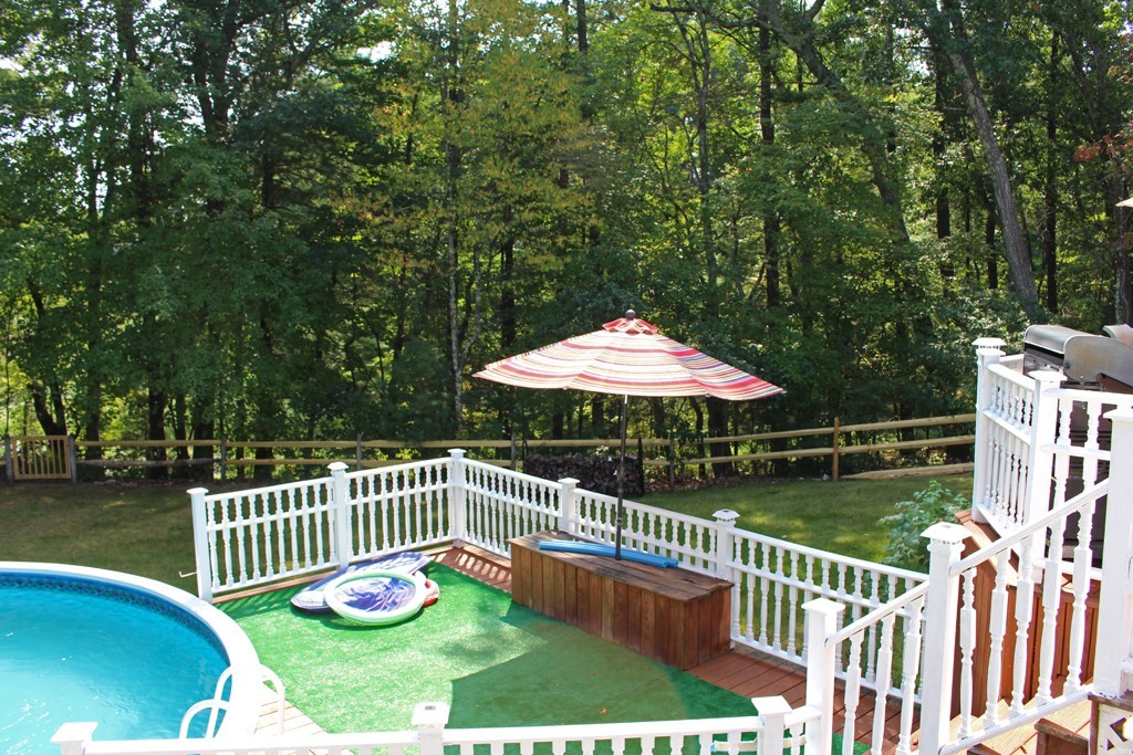 84 Houghton's Mill Road Lunenburg, MA 01462 - Photo 24 of 30