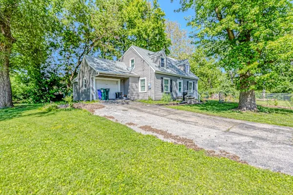$120,000 | 740 Simpson Avenue, Decatur, IL 62526