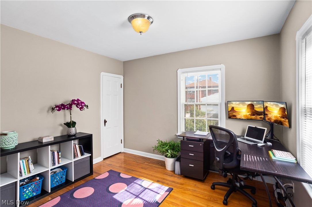 2535 Saybrook Road Cleveland, OH 44118 - Photo 15 of 30 Gallery Image 15
