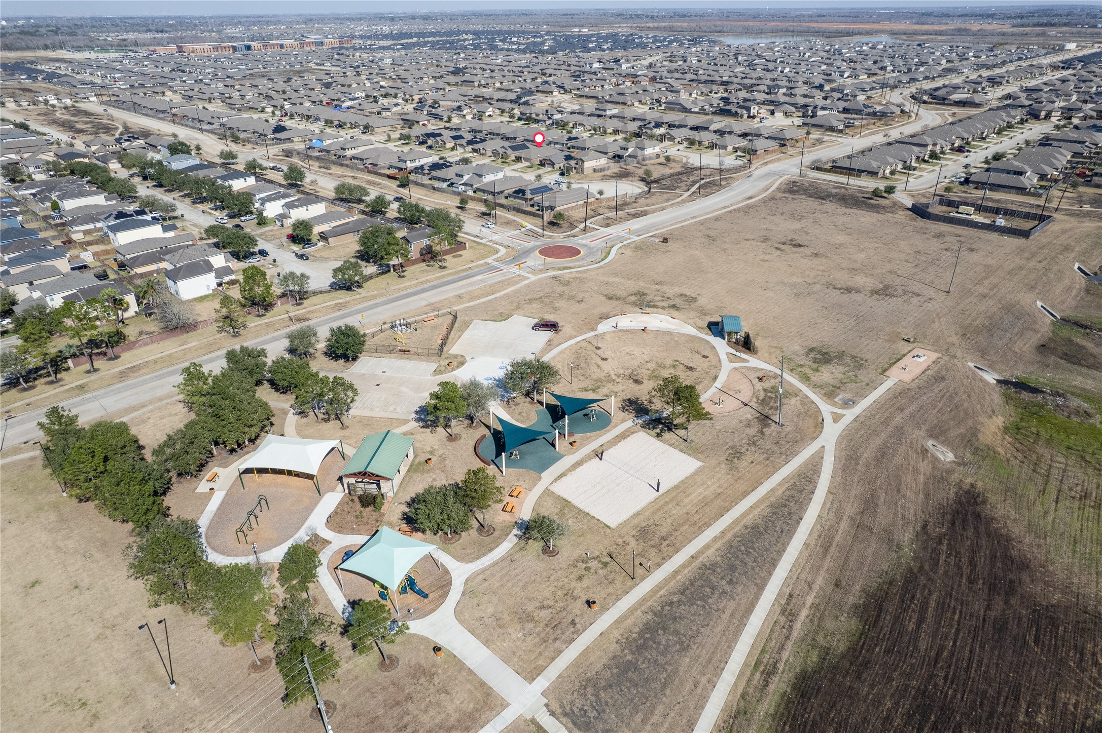 8307 Oakleaf Meadow Court Rosharon, TX 77583 - Photo 39 of 39 an aerial view of residential houses with outdoor space