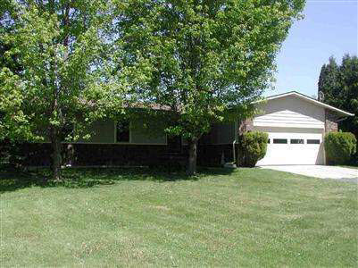 7289 East Carpenter Road Davison, MI 48423 - Photo 1 of 8 20239385.JPG