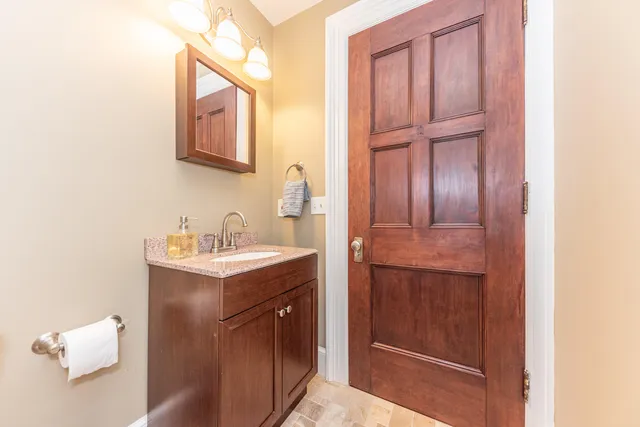 $639,900 | 5470 Carey Road, Commerce Township, MI 48382