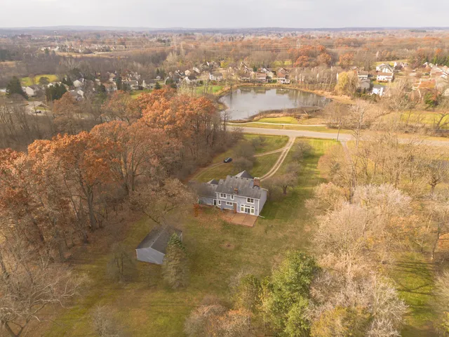 $639,900 | 5470 Carey Road, Commerce Township, MI 48382