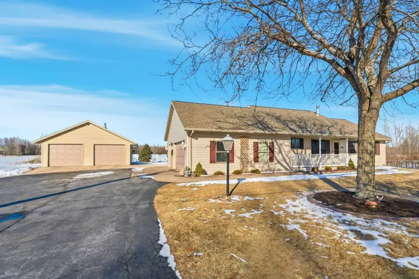 $419,900 | 1150 West Lake Street, Hilbert, WI 54129