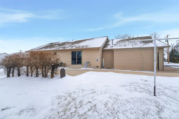 $419,900 | 1150 West Lake Street, Hilbert, WI 54129