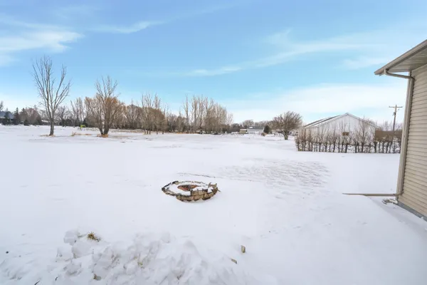 $419,900 | 1150 West Lake Street, Hilbert, WI 54129