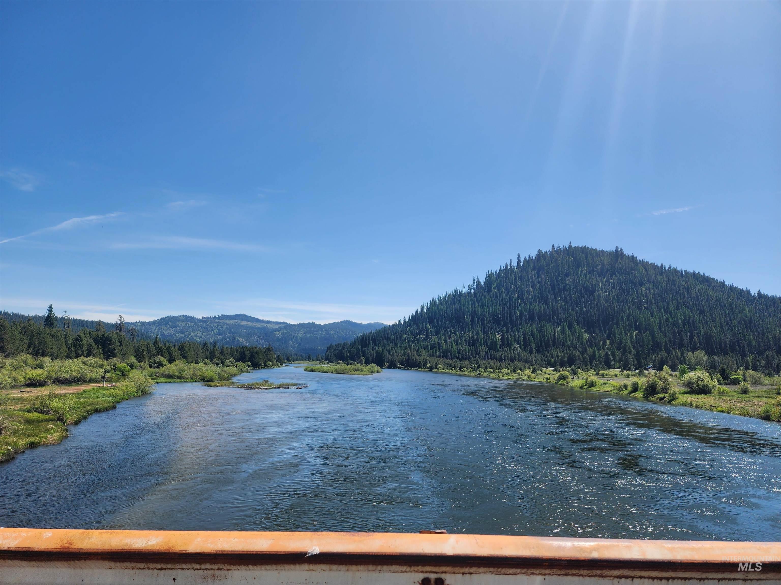 9544 Packer John Road Cascade, ID 83611 - Photo 7 of 10