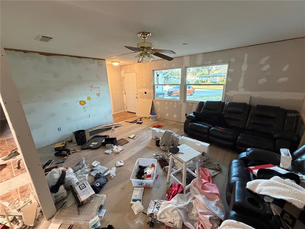 2076 Butternut Circle West Clearwater, FL 33763 - Photo 20 of 43