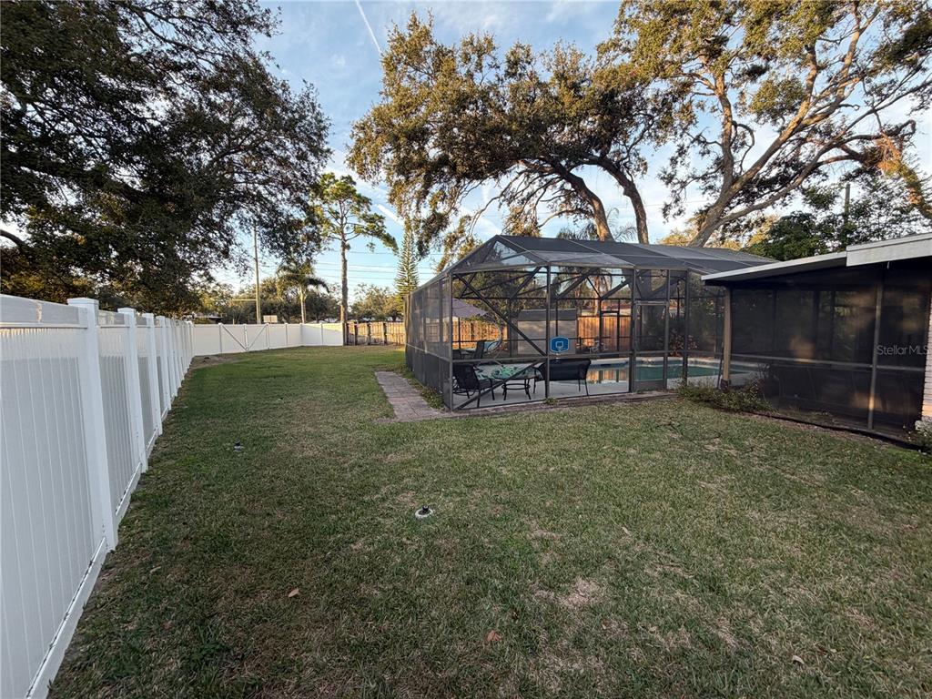 2076 Butternut Circle West Clearwater, FL 33763 - Photo 36 of 43