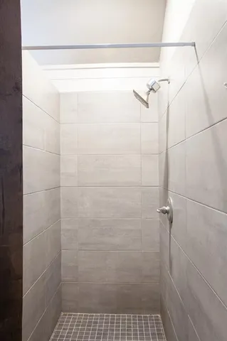 $2,400 | 1510 Syracuse Drive, Van Alstyne, TX 75495