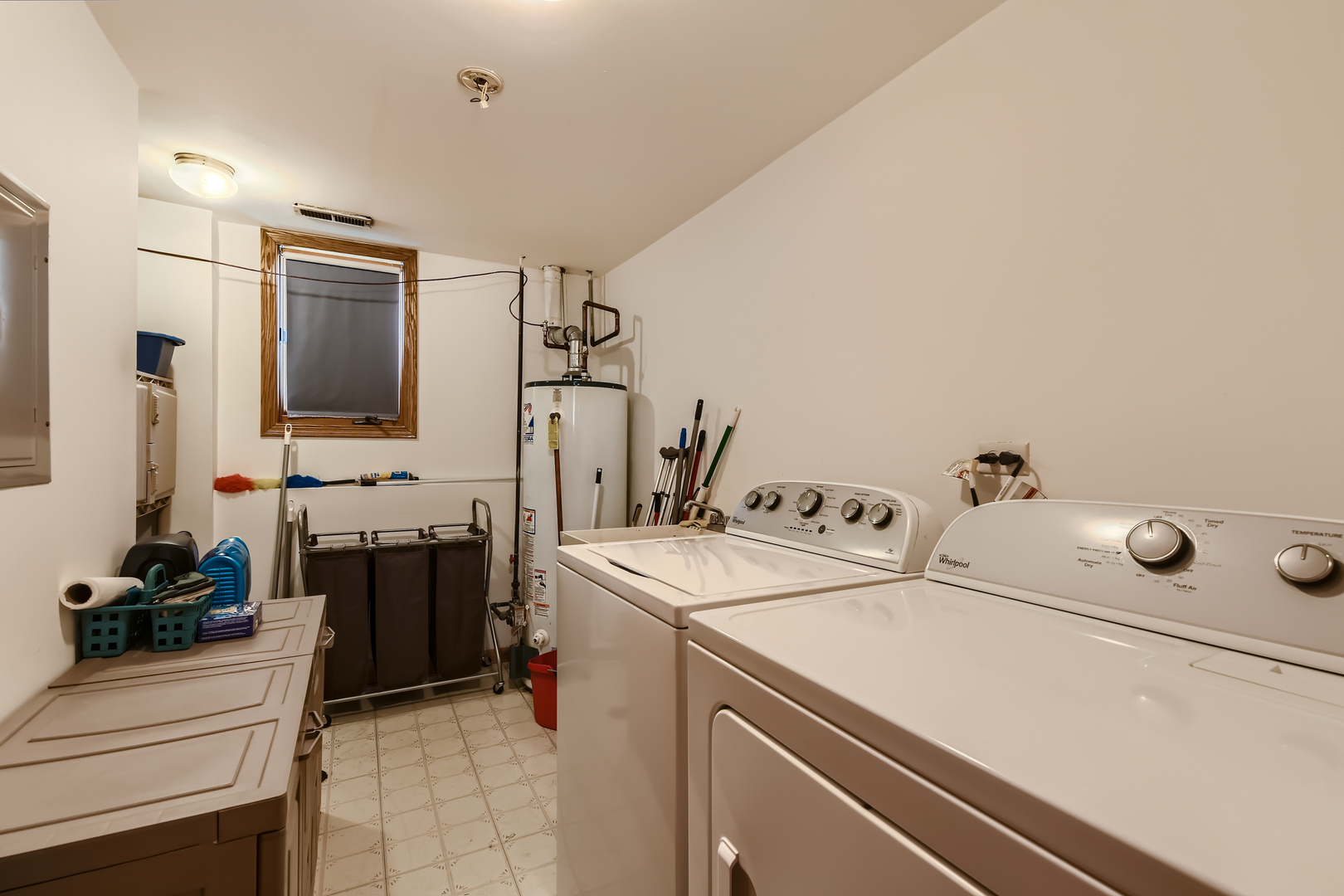 4057 Custer Avenue Lyons, IL 60534 - Photo 25 of 28 a utility room with dryer and washer