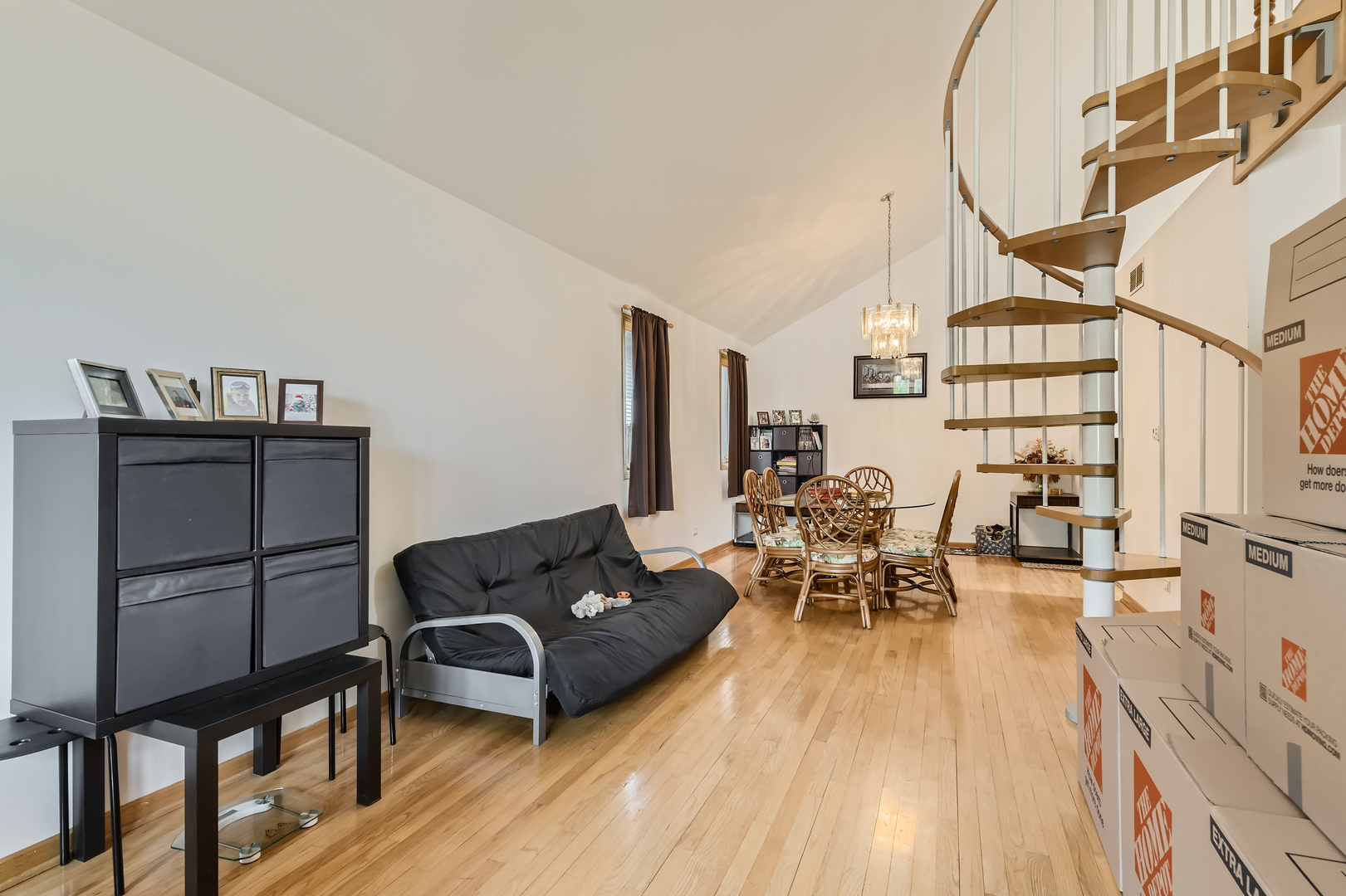 4057 Custer Avenue Lyons, IL 60534 - Photo 4 of 28 a living room with furniture
