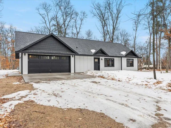 $374,900 | 29712 Aspen Lane, Breezy Point, MN 56472