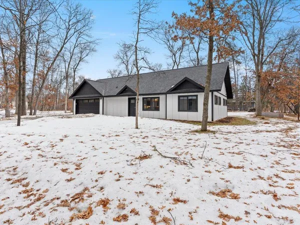 $374,900 | 29712 Aspen Lane, Breezy Point, MN 56472