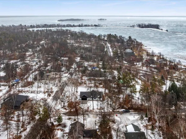 $374,900 | 29712 Aspen Lane, Breezy Point, MN 56472