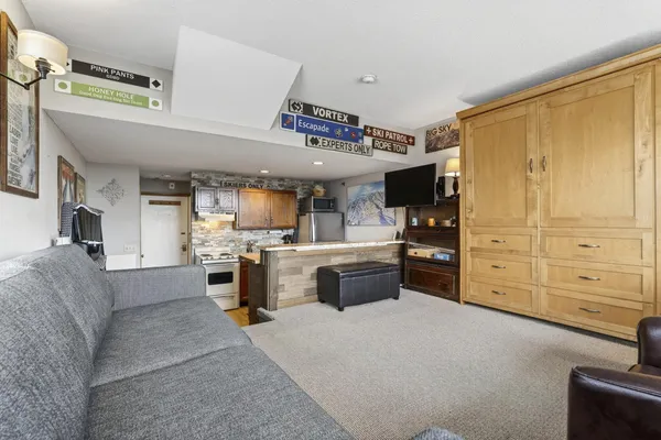 $289,000 | 8 Cascades Drive, Unit B14, Newry, ME 04261