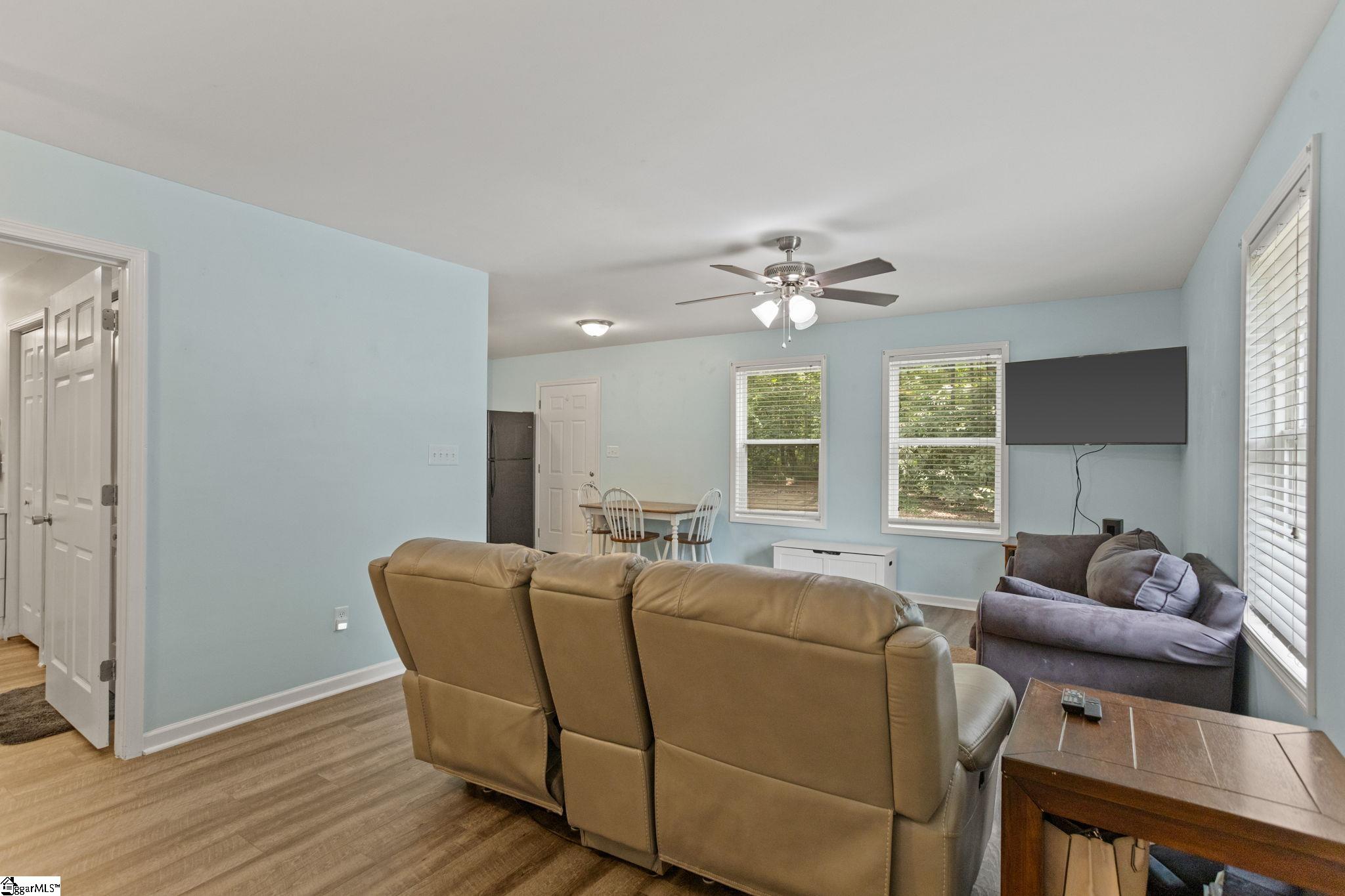300 Burgess School Road Pelzer, SC 29669 - Photo 8 of 29