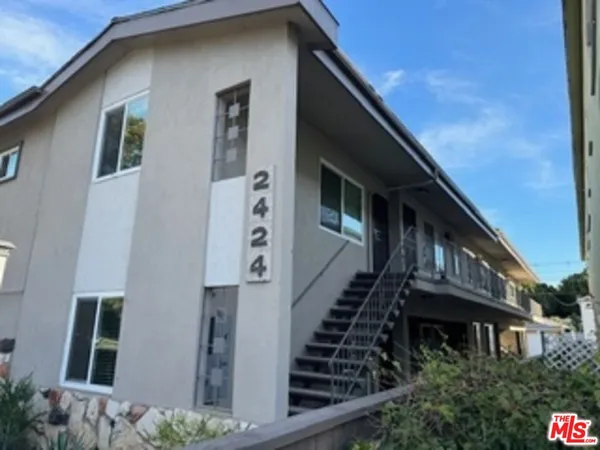 $3,395 | 2424 Ocean Park Boulevard, Unit 8, Santa Monica, CA 90405