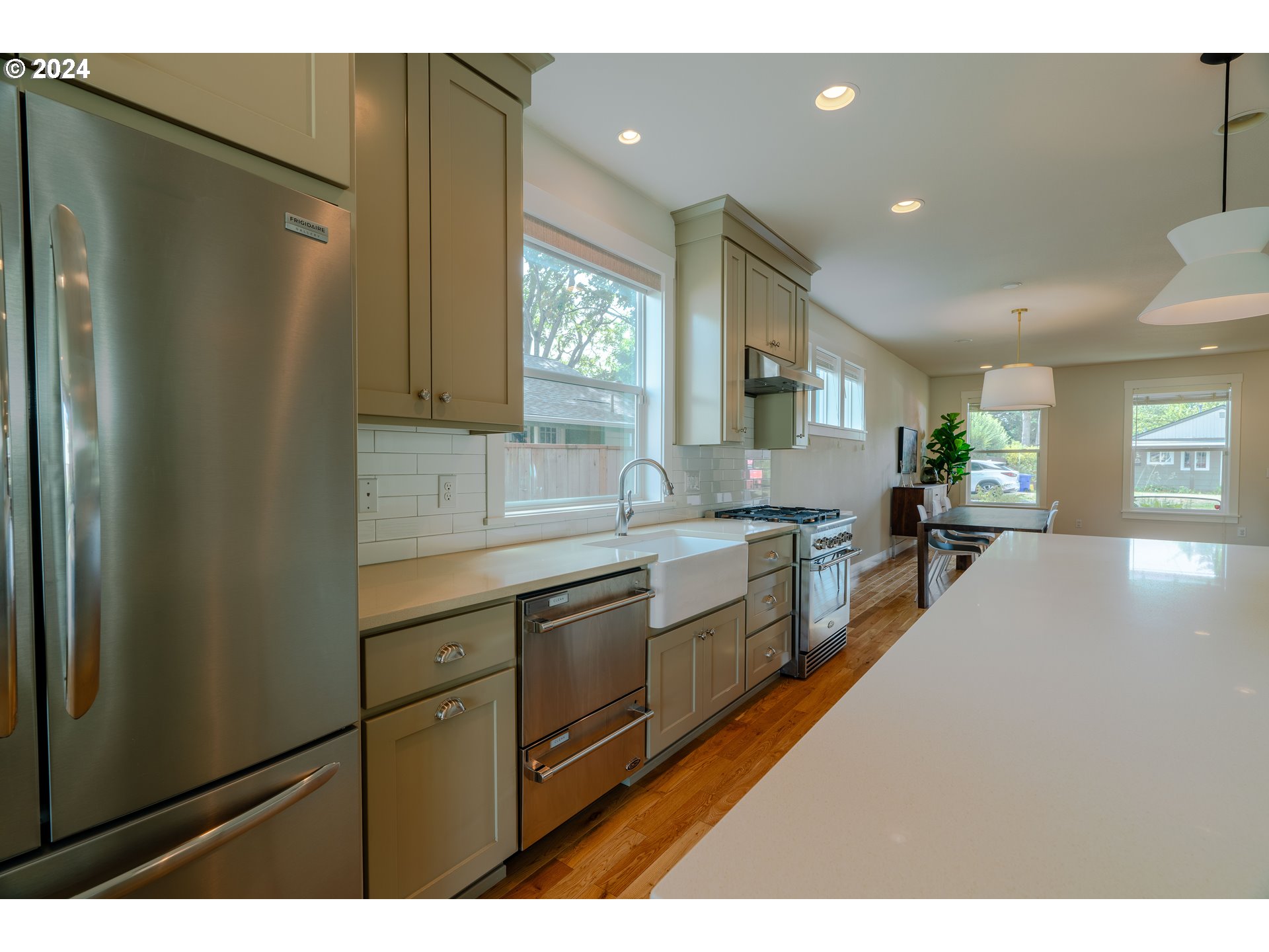 4455 Southeast Bybee Boulevard Portland, OR 97206 - Photo 19 of 42