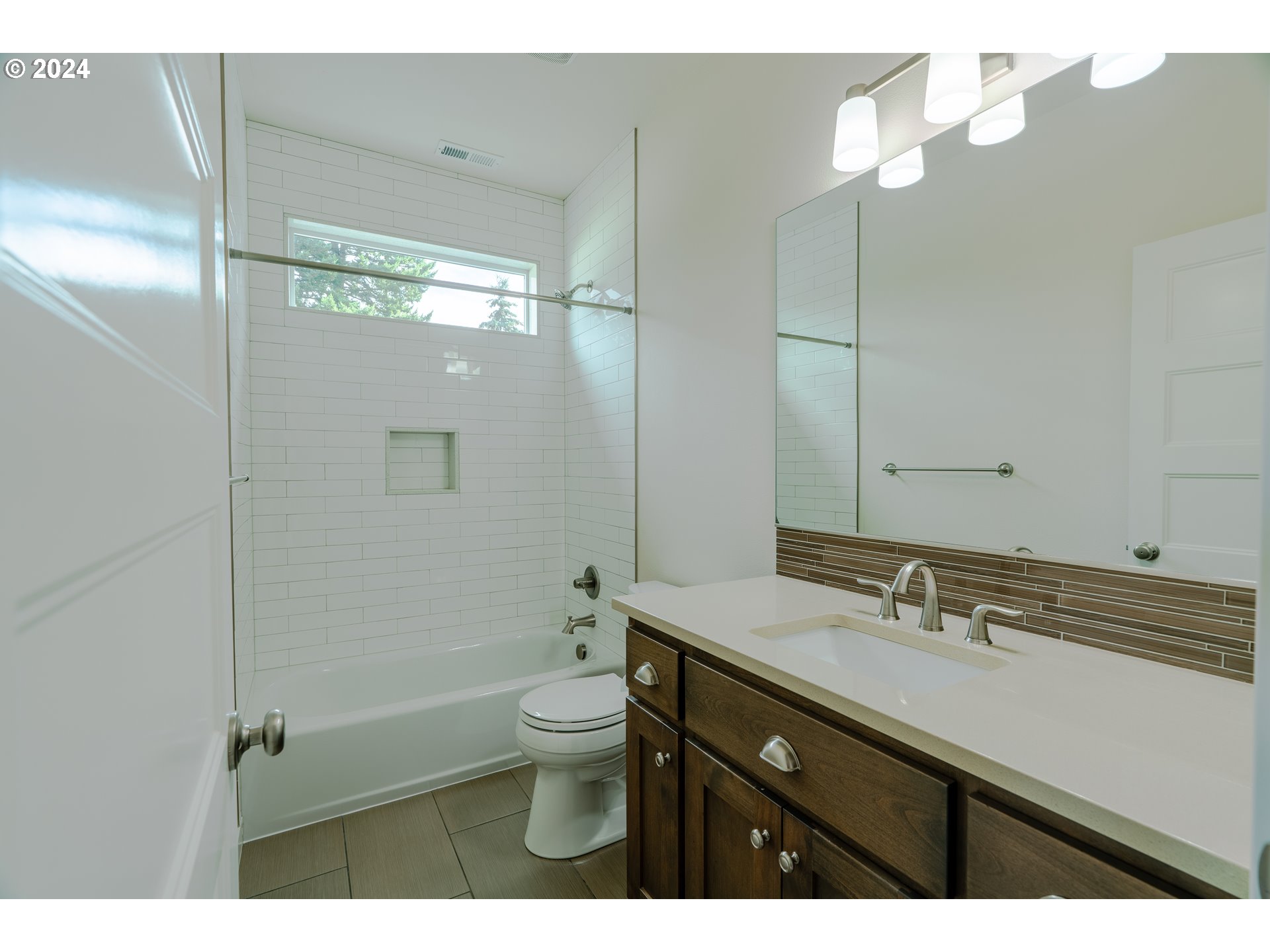 4455 Southeast Bybee Boulevard Portland, OR 97206 - Photo 28 of 42