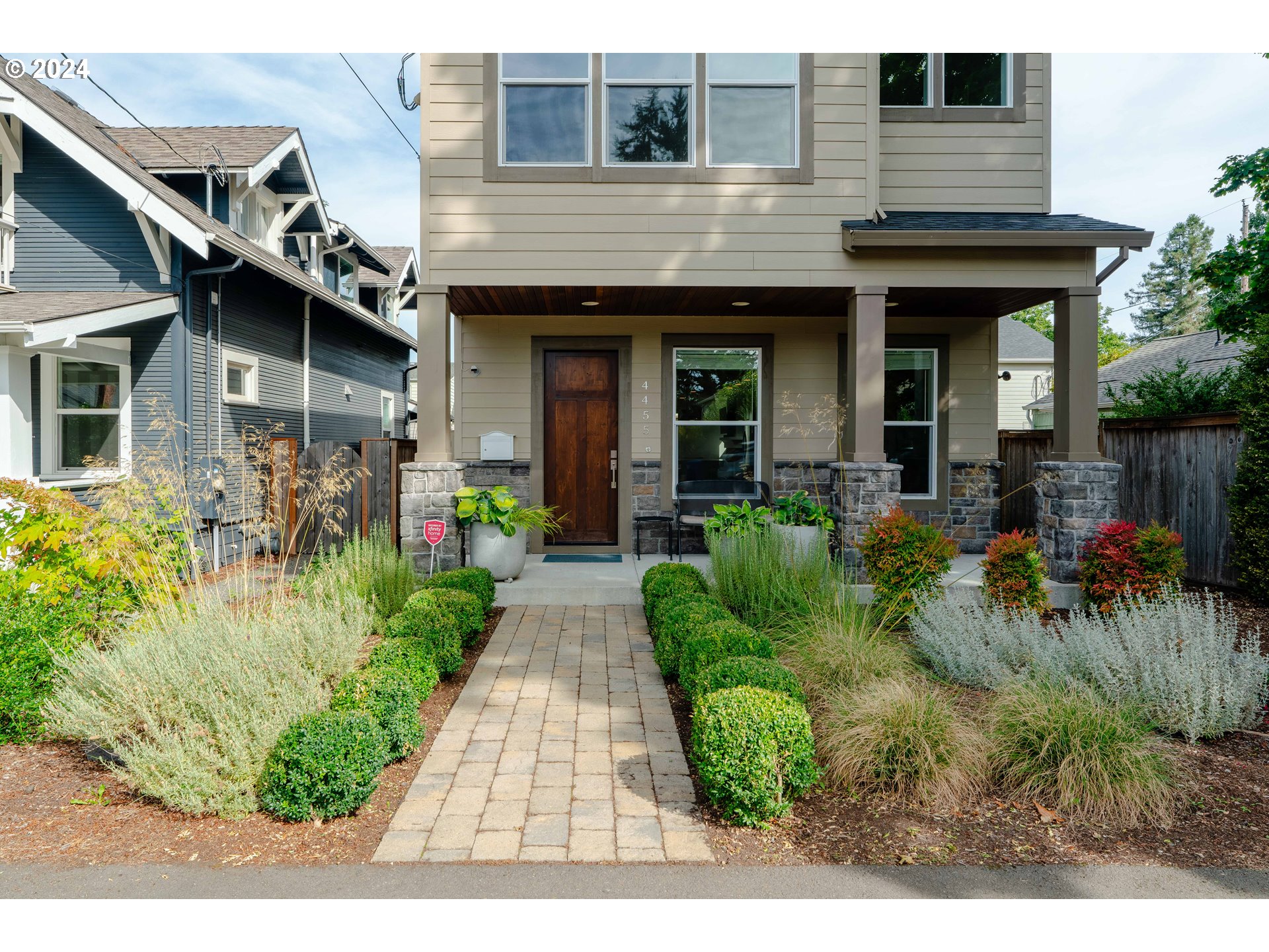 4455 Southeast Bybee Boulevard Portland, OR 97206 - Photo 3 of 42