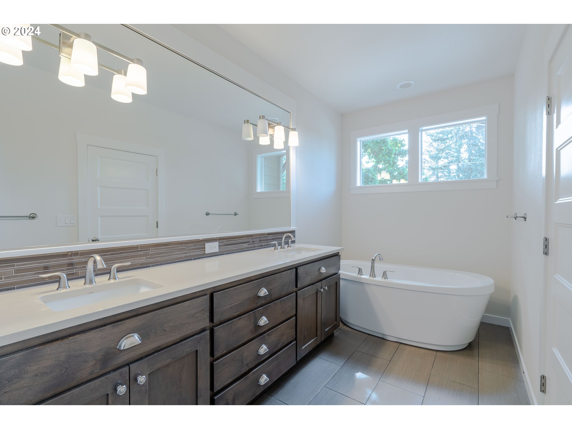 4455 Southeast Bybee Boulevard Portland, OR 97206 - Photo 32 of 42