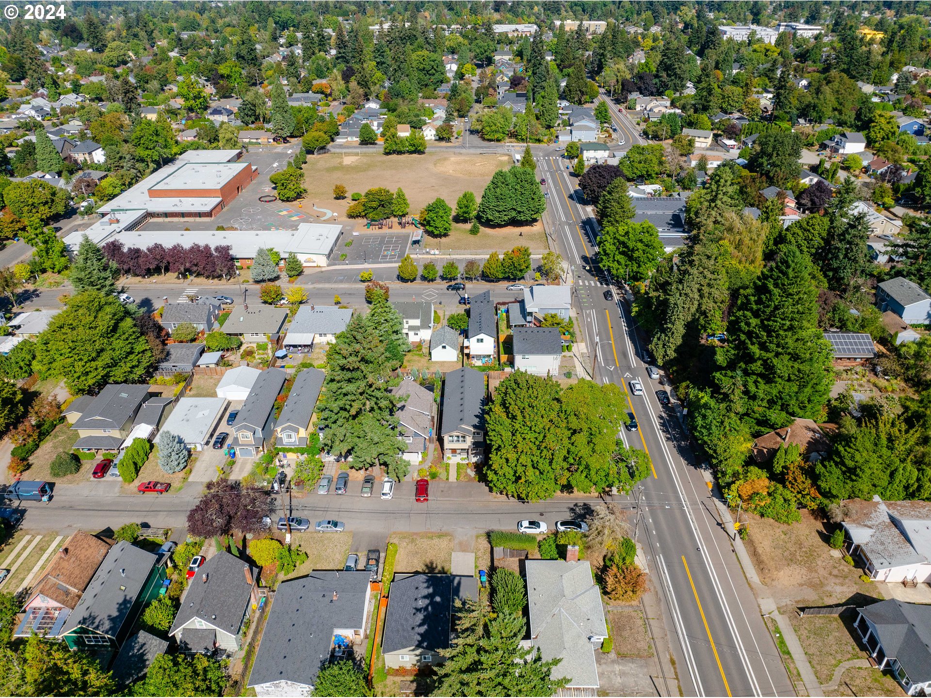 4455 Southeast Bybee Boulevard Portland, OR 97206 - Photo 42 of 42