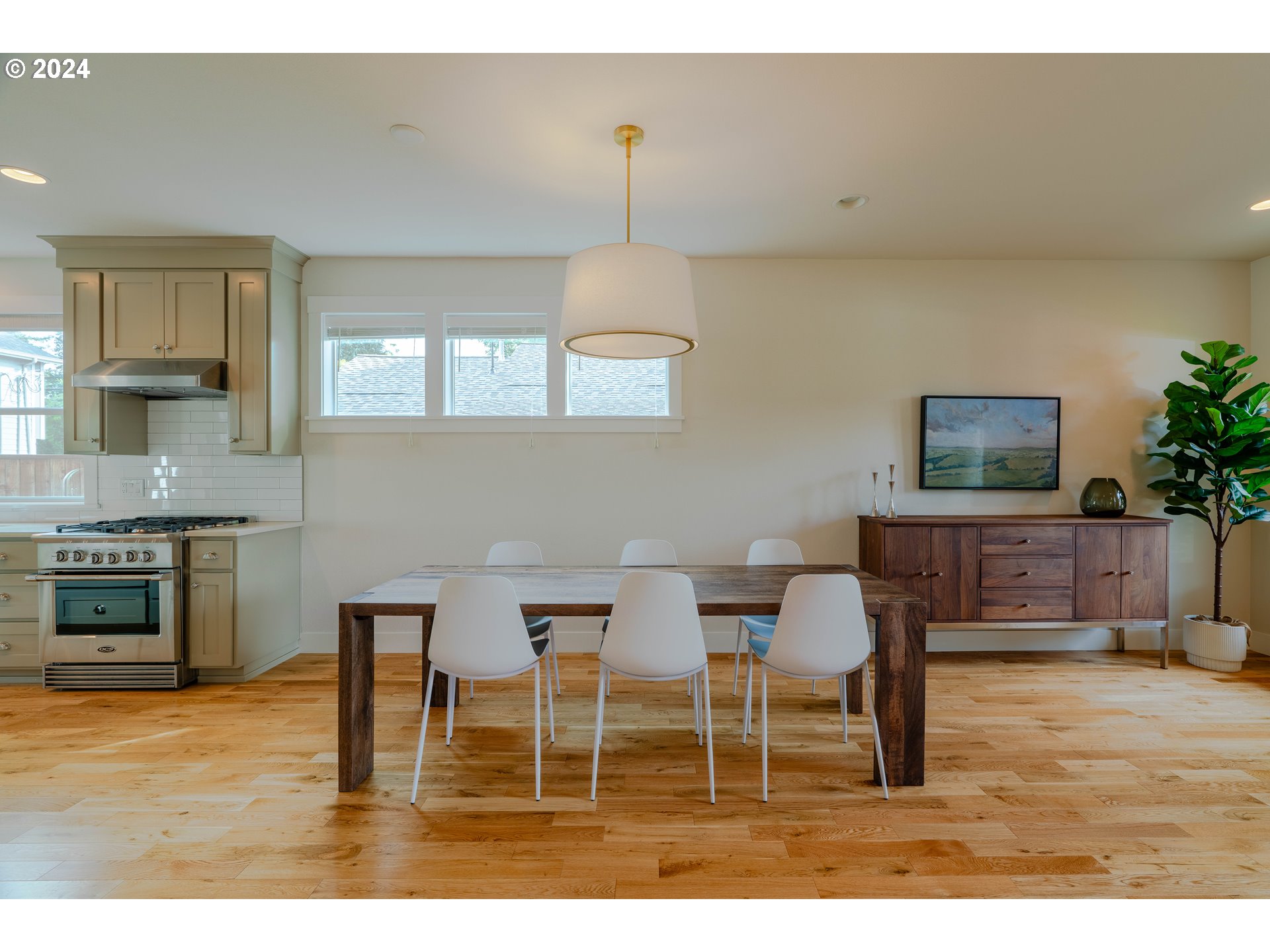 4455 Southeast Bybee Boulevard Portland, OR 97206 - Photo 7 of 42