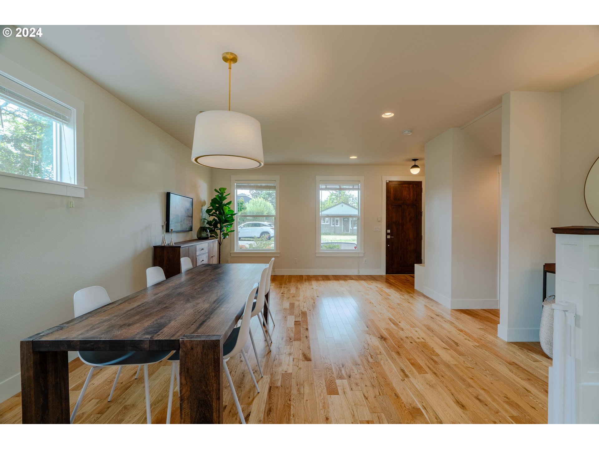 4455 Southeast Bybee Boulevard Portland, OR 97206 - Photo 8 of 42