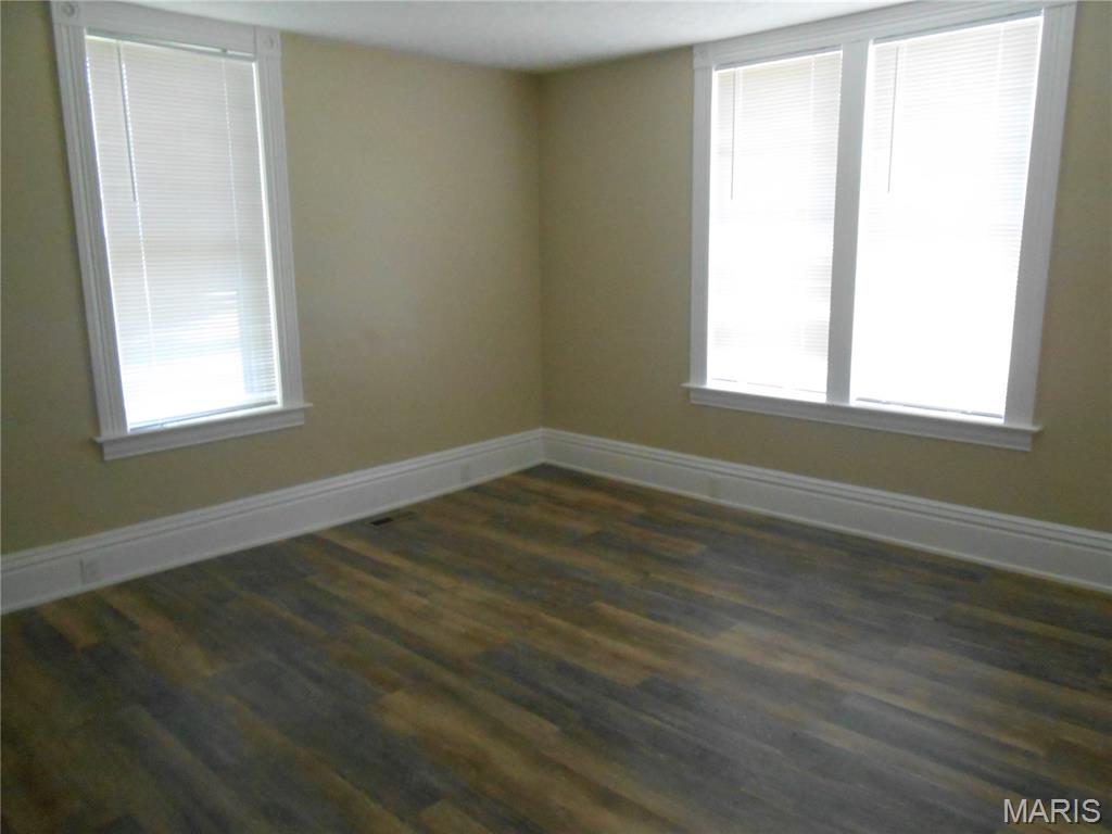 462 South 2nd Street Breese, IL 62230 - Photo 11 of 25