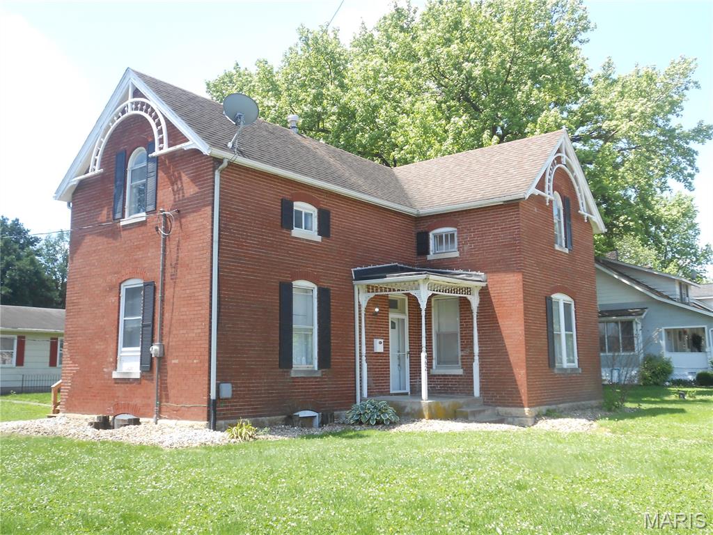 462 South 2nd Street Breese, IL 62230 - Photo 2 of 25