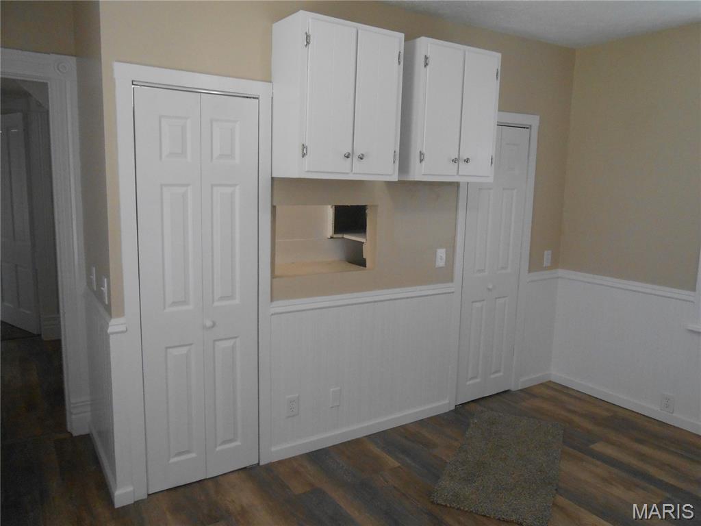 462 South 2nd Street Breese, IL 62230 - Photo 6 of 25