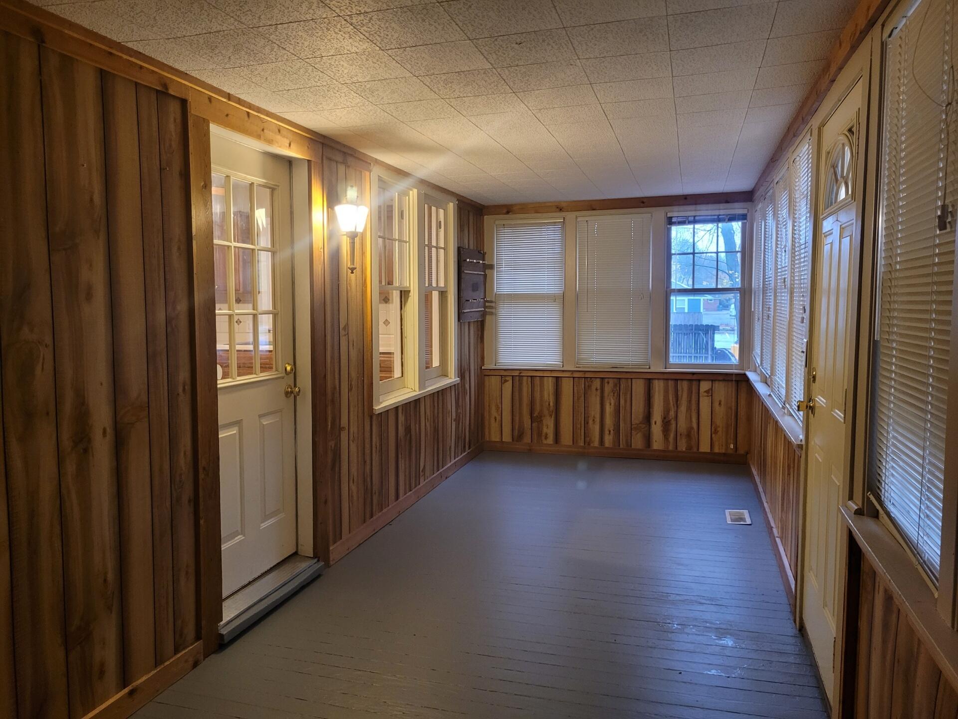 3308 Maple Grove Road Muskegon, MI 49441 - Photo 16 of 38 95058E