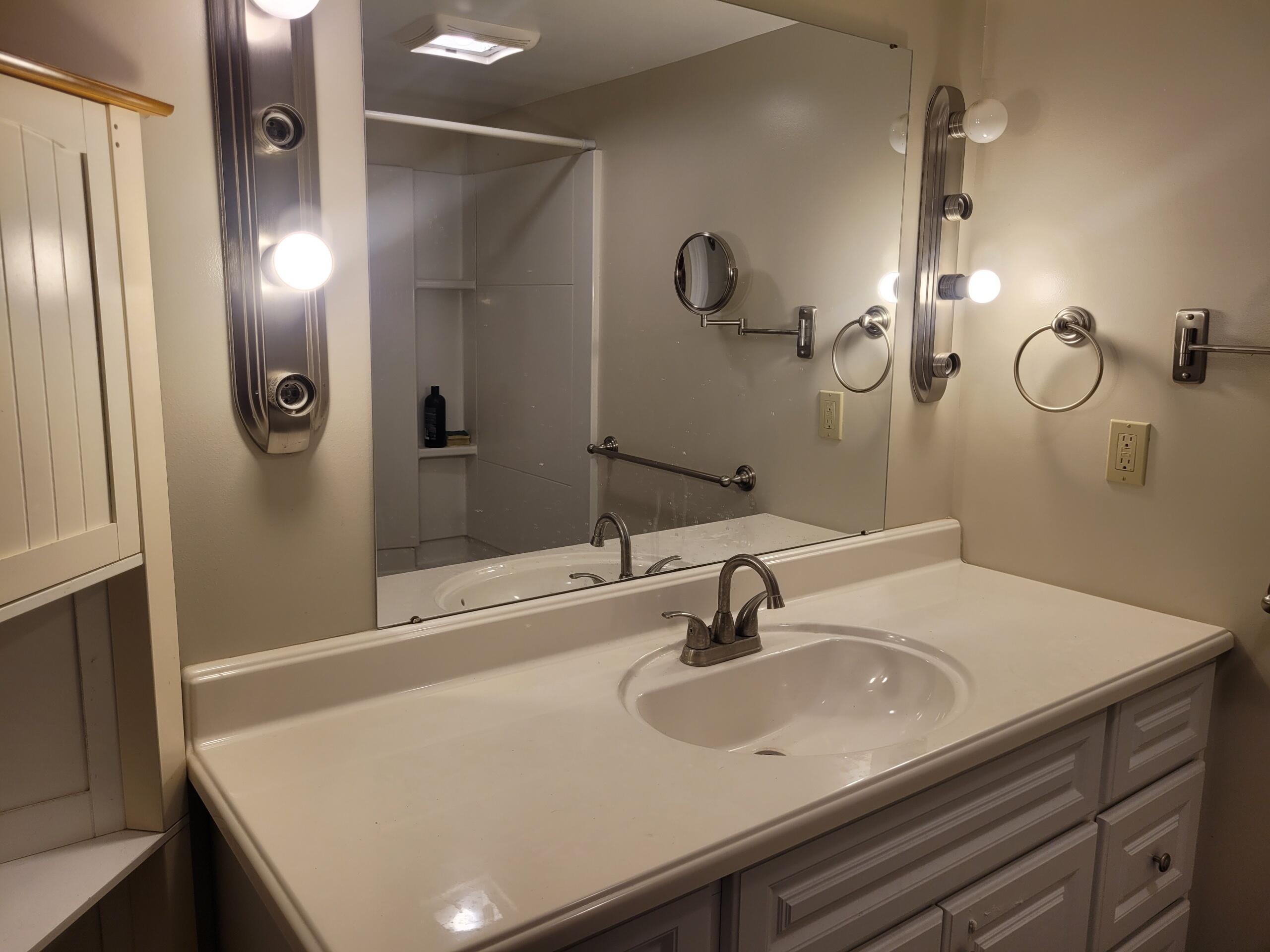 3308 Maple Grove Road Muskegon, MI 49441 - Photo 19 of 38 ACC4C4