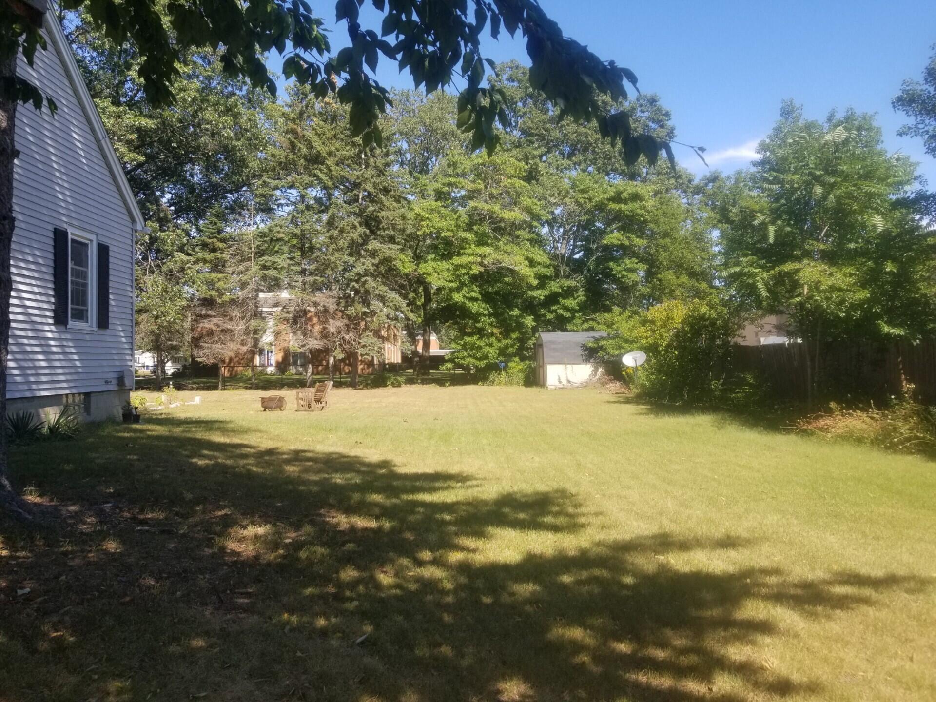 3308 Maple Grove Road Muskegon, MI 49441 - Photo 6 of 38 2A5B5D