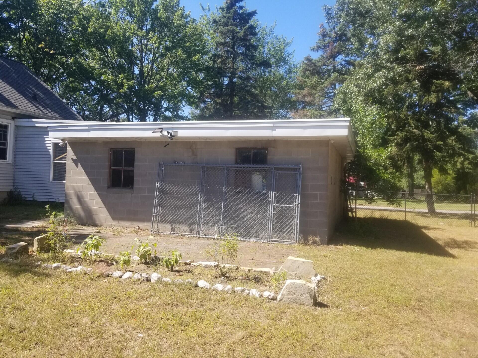 3308 Maple Grove Road Muskegon, MI 49441 - Photo 10 of 38 B3852